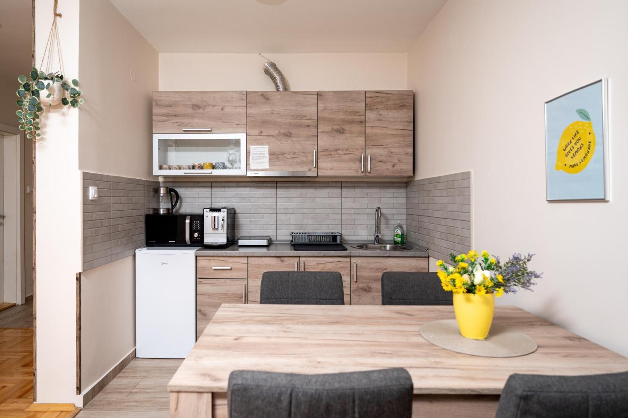 Kc Apartment スボティツァ エクステリア 写真